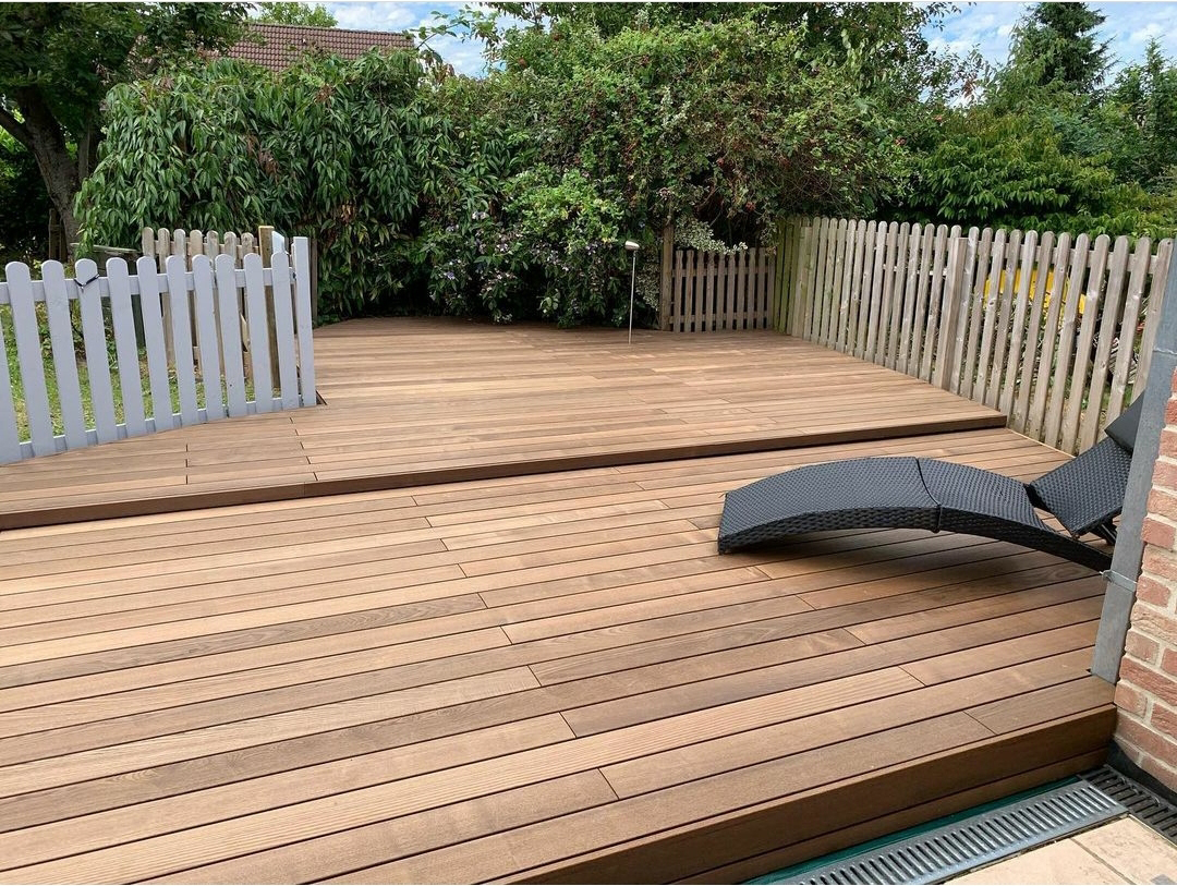 Grad 124 Thermory Thermoesche Deck